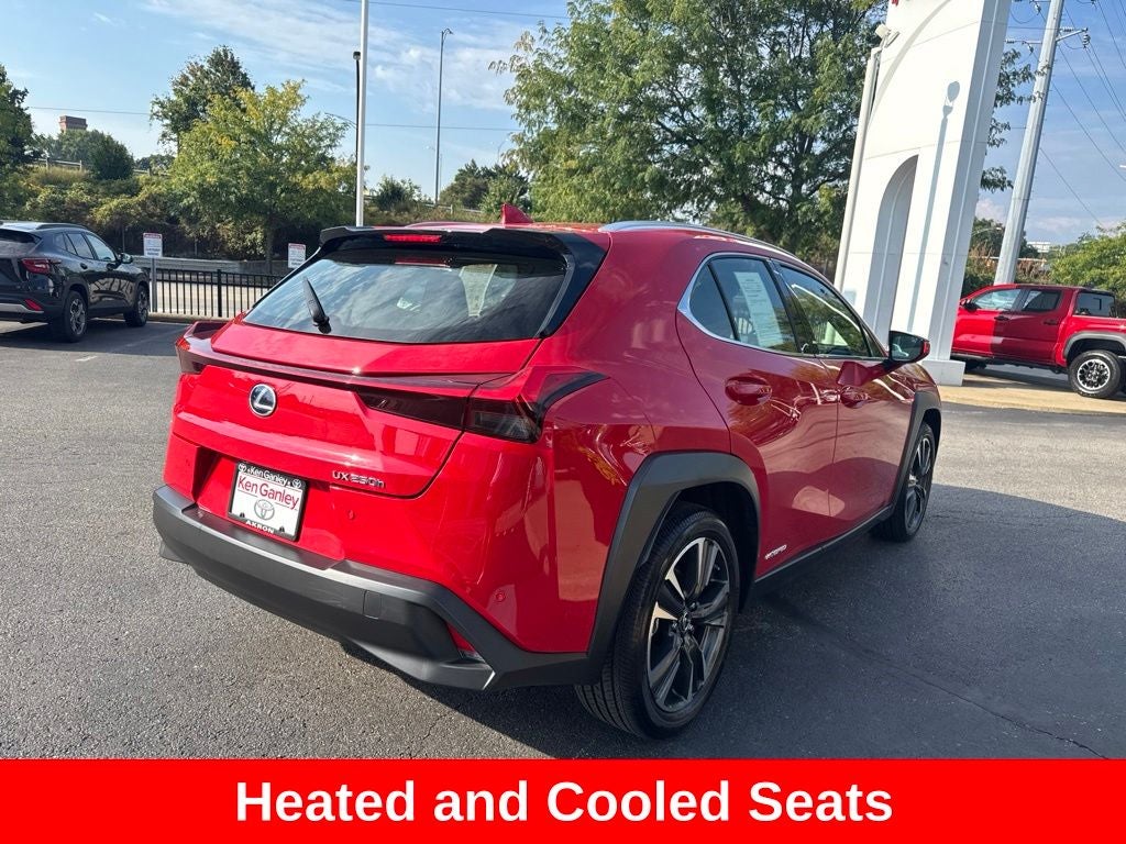 2020 Lexus UX 250h Base