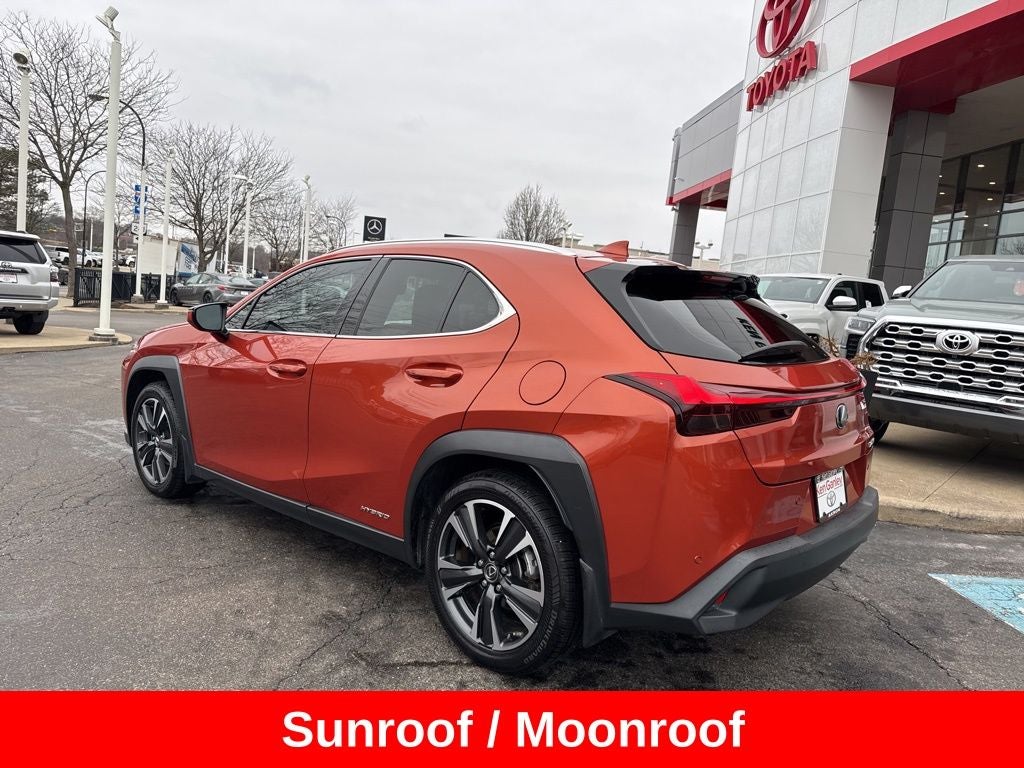 2021 Lexus UX 250h Base