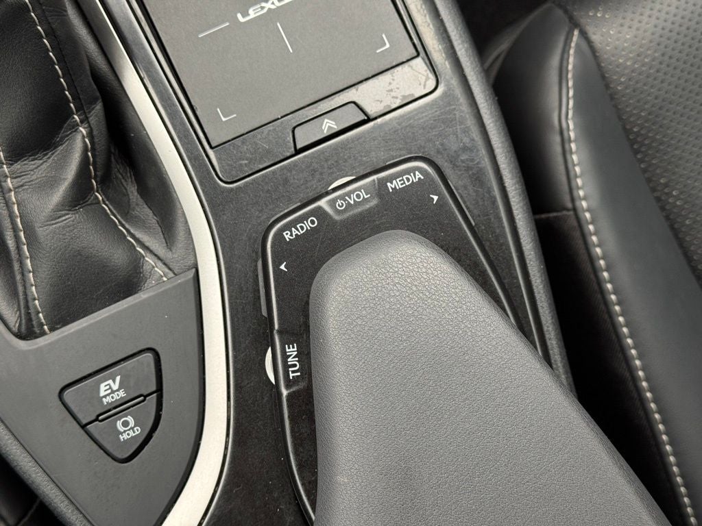 2021 Lexus UX 250h Base