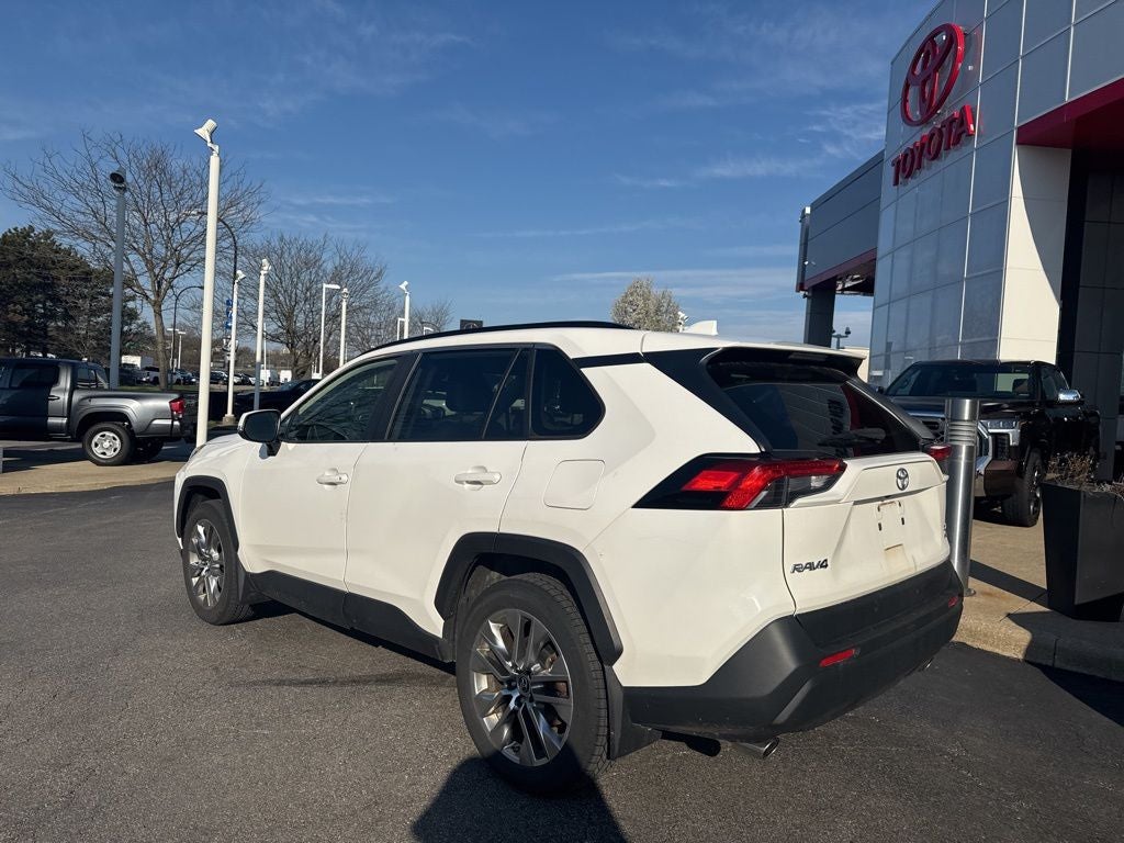 2019 Toyota RAV4 XLE Premium