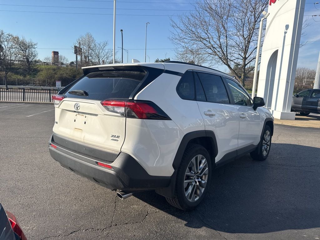 2019 Toyota RAV4 XLE Premium