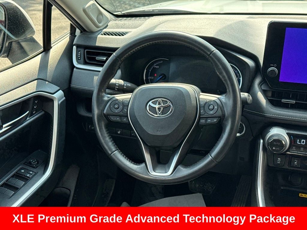 2023 Toyota RAV4 Hybrid XLE Premium