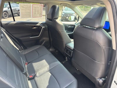 2023 Toyota RAV4 Hybrid XLE Premium