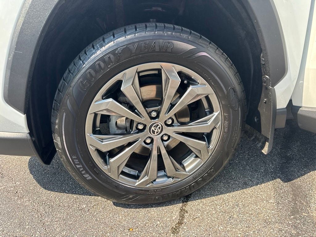 2023 Toyota RAV4 Hybrid XLE Premium