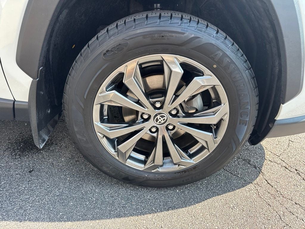 2023 Toyota RAV4 Hybrid XLE Premium