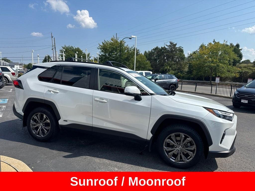 2023 Toyota RAV4 Hybrid XLE Premium
