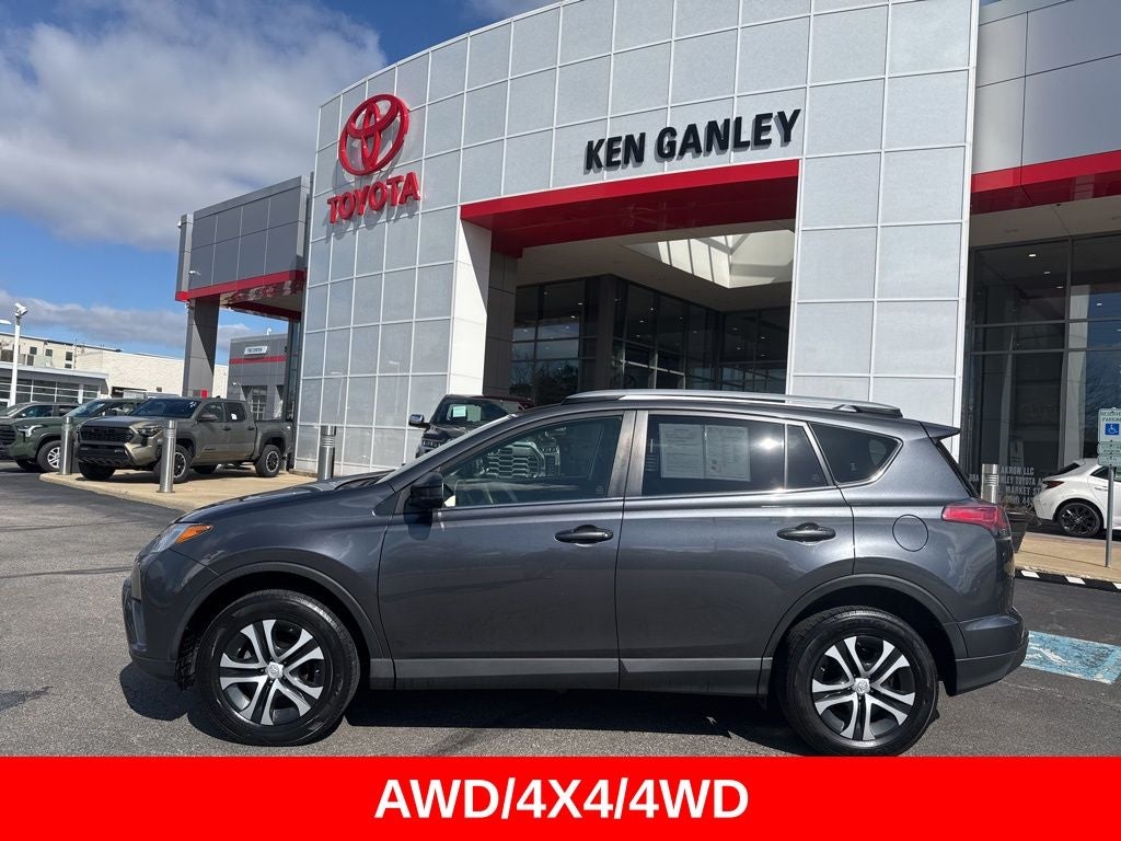 2018 Toyota RAV4 LE