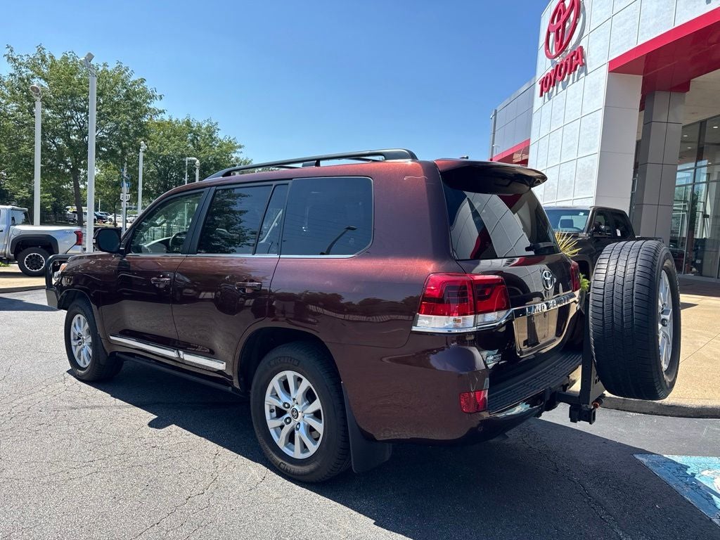 2018 Toyota Land Cruiser Base