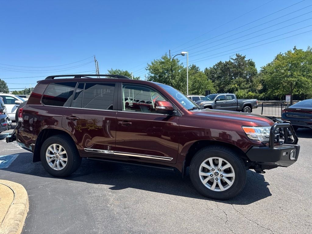 2018 Toyota Land Cruiser Base