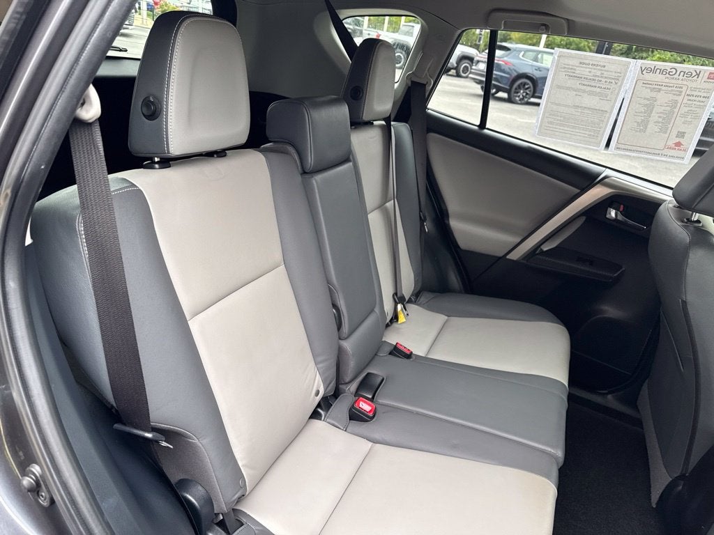 2015 Toyota RAV4 Limited