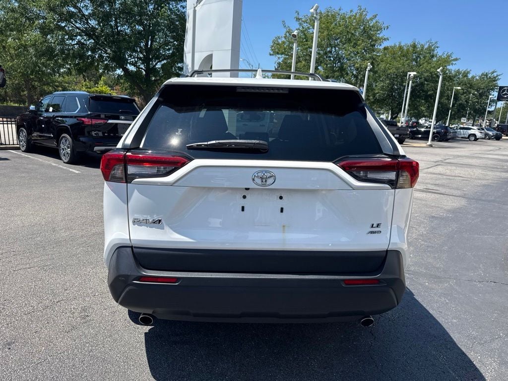 2019 Toyota RAV4 LE