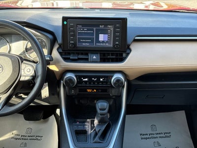 2019 Toyota RAV4 LE