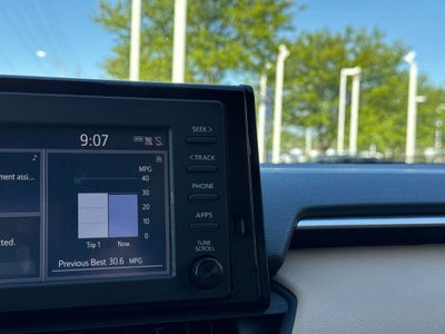 2019 Toyota RAV4 LE