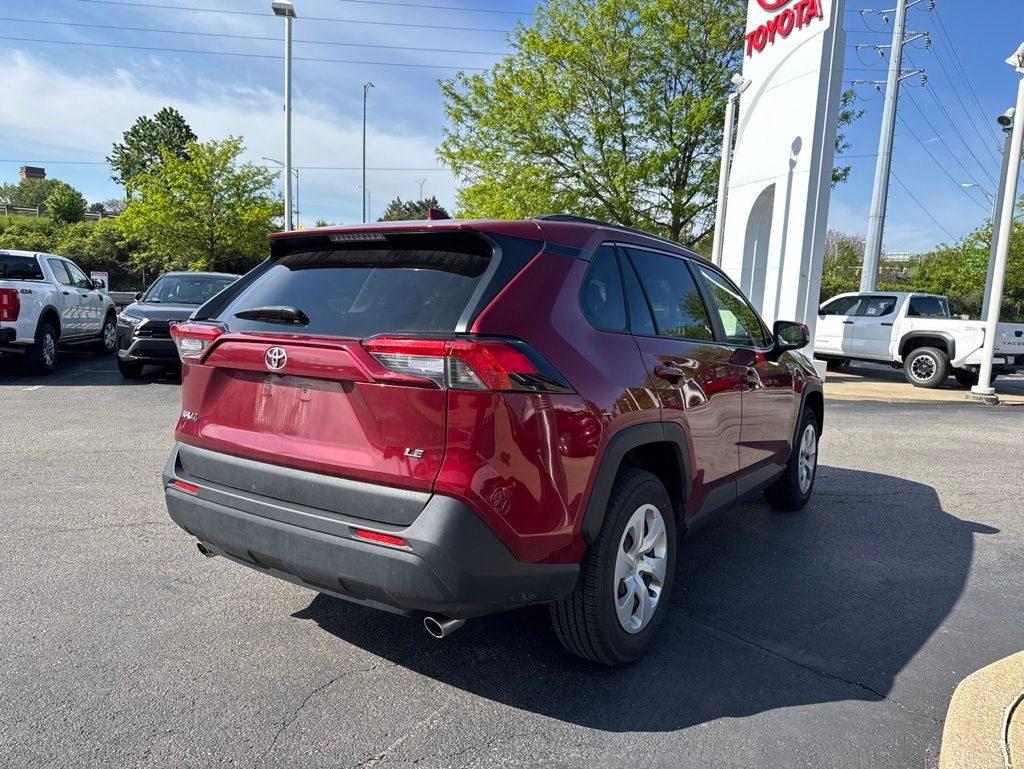 2019 Toyota RAV4 LE