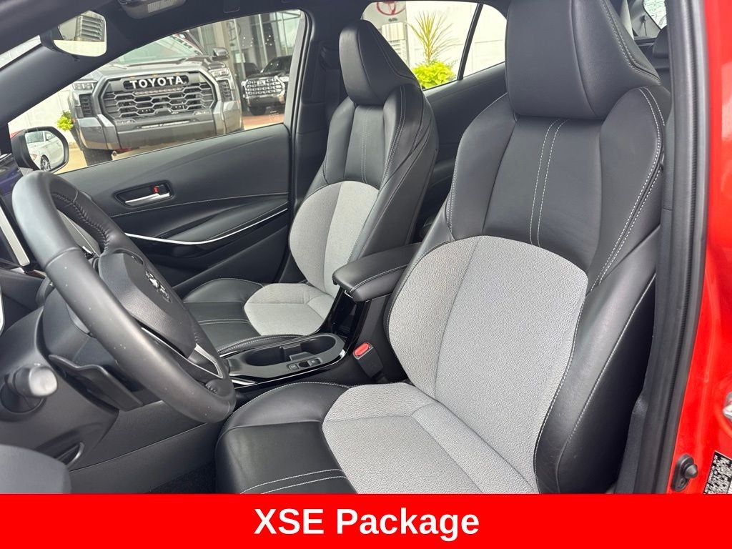 2025 Toyota Corolla Hatchback XSE