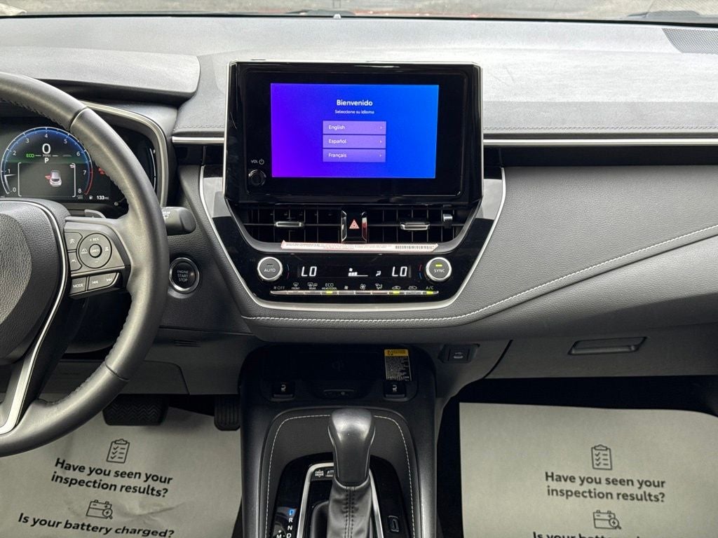2025 Toyota Corolla Hatchback XSE