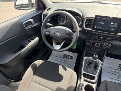 2021 Hyundai Venue SE