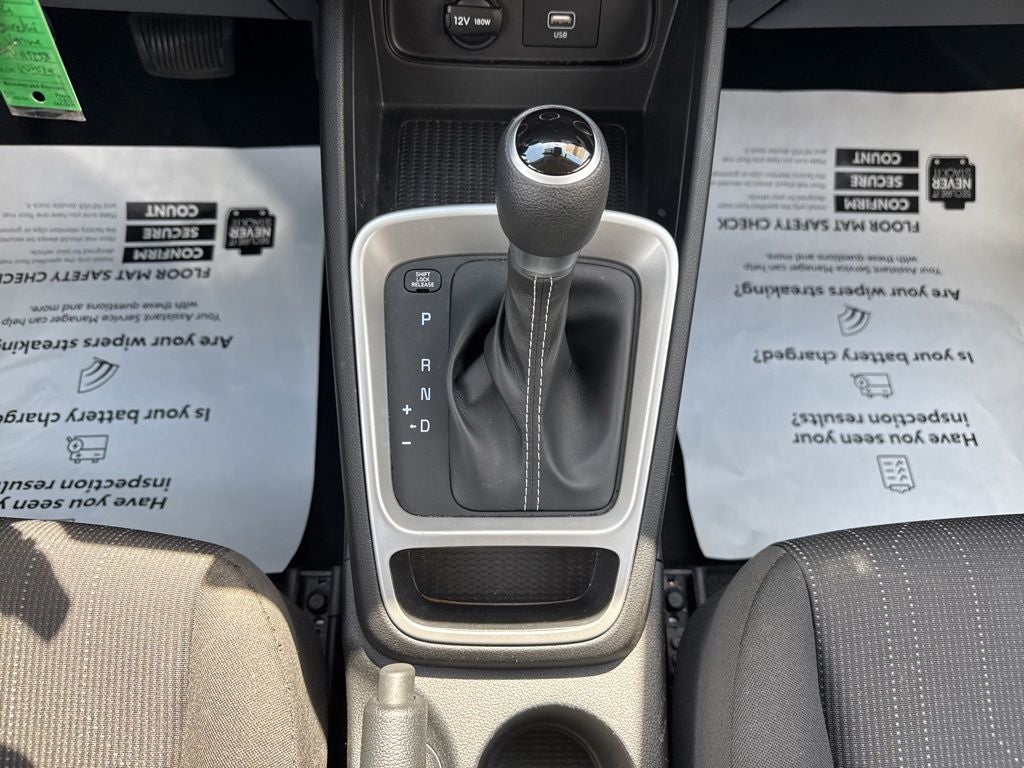 2021 Hyundai Venue SE