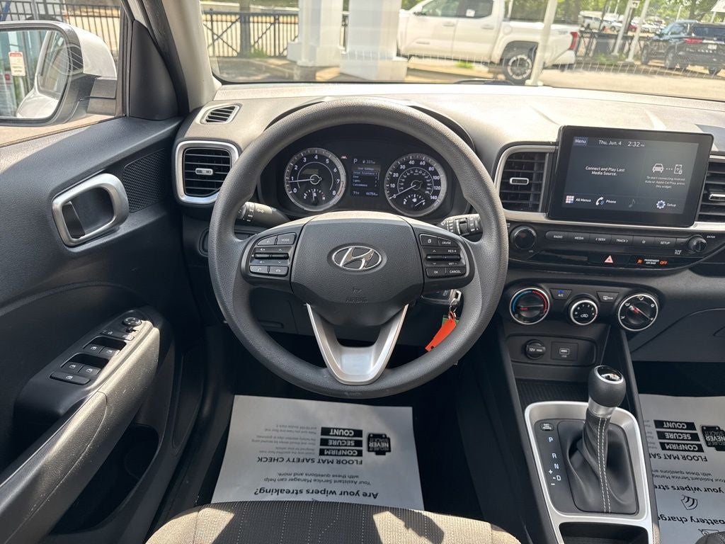 2021 Hyundai Venue SE