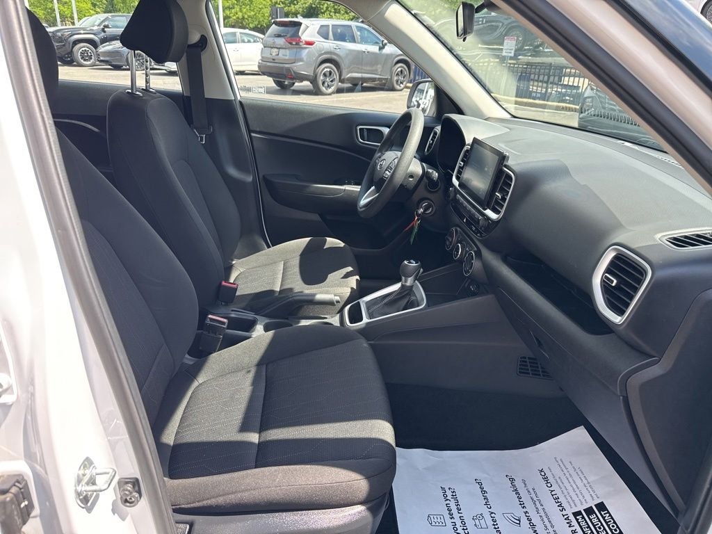 2021 Hyundai Venue SE