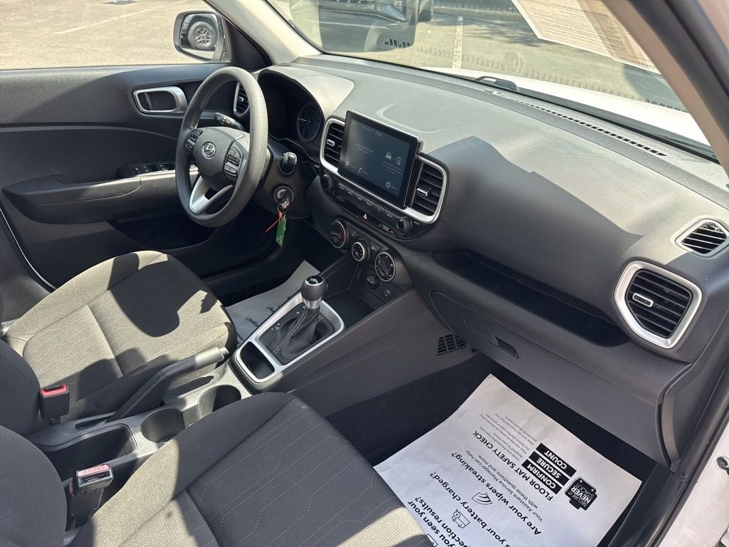 2021 Hyundai Venue SE