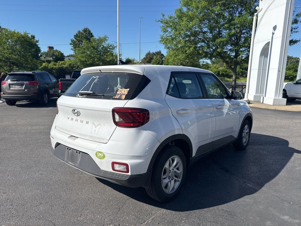 2021 Hyundai Venue SE