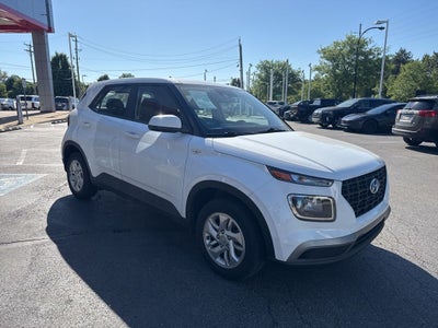 2021 Hyundai Venue SE