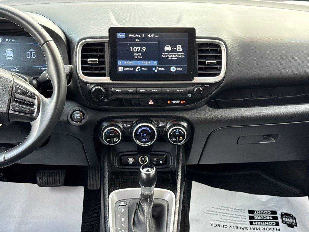 2026 Hyundai Venue SEL