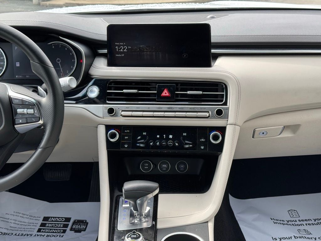 2025 Genesis G70 2.5T