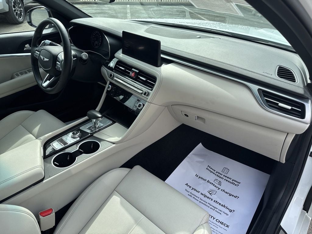 2025 Genesis G70 2.5T