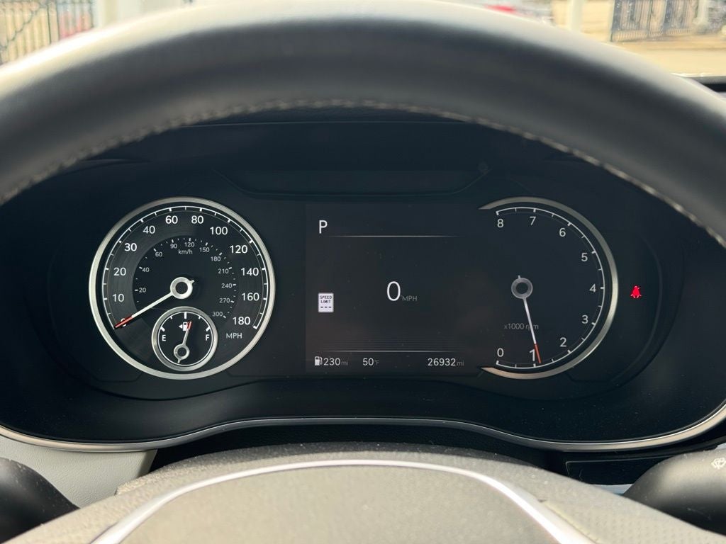 2025 Genesis G70 2.5T