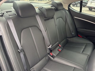 2025 Genesis G70 2.5T