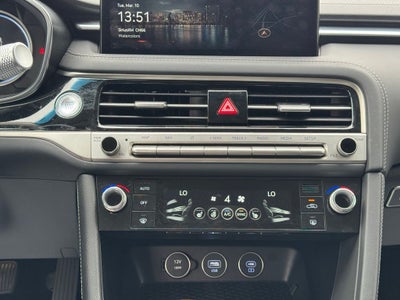 2025 Genesis G70 2.5T