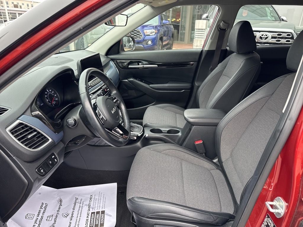 2022 Kia Seltos Nightfall