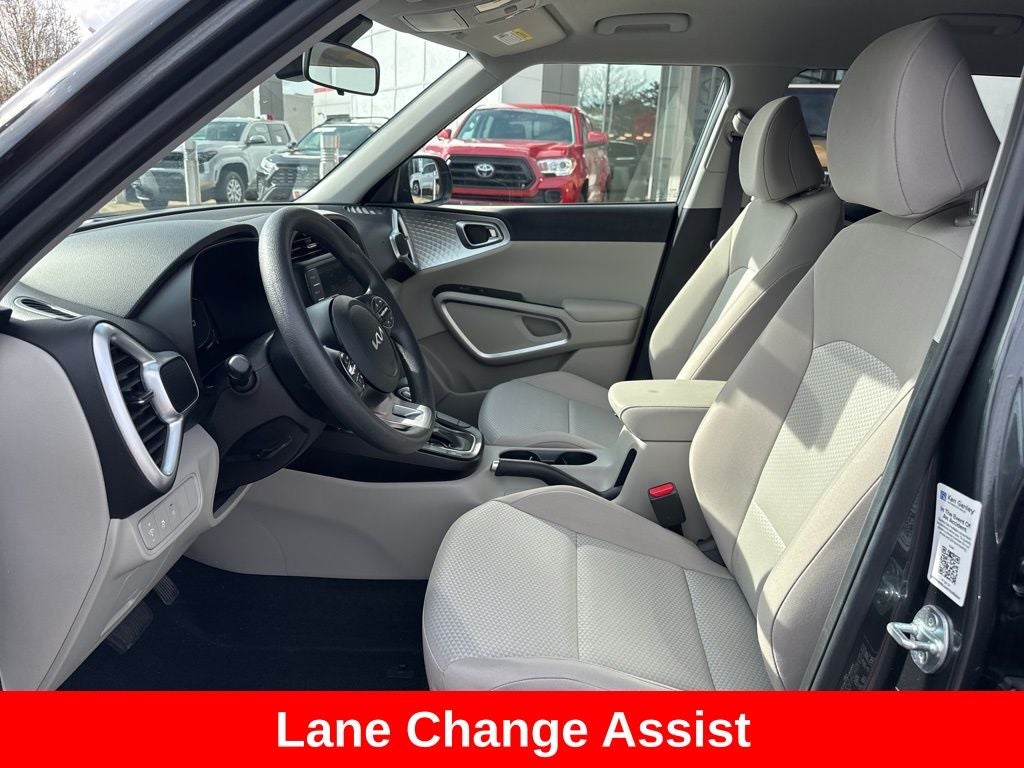 2024 Kia Soul LX