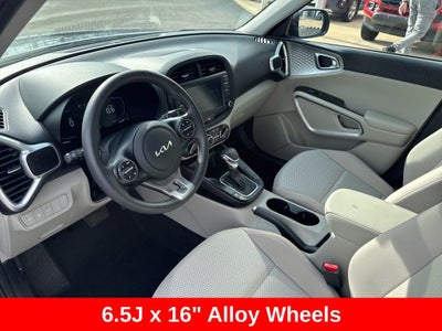 2024 Kia Soul LX