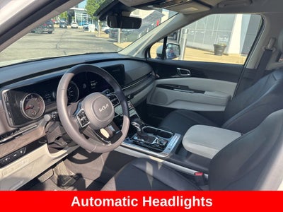 2024 Kia Carnival EX