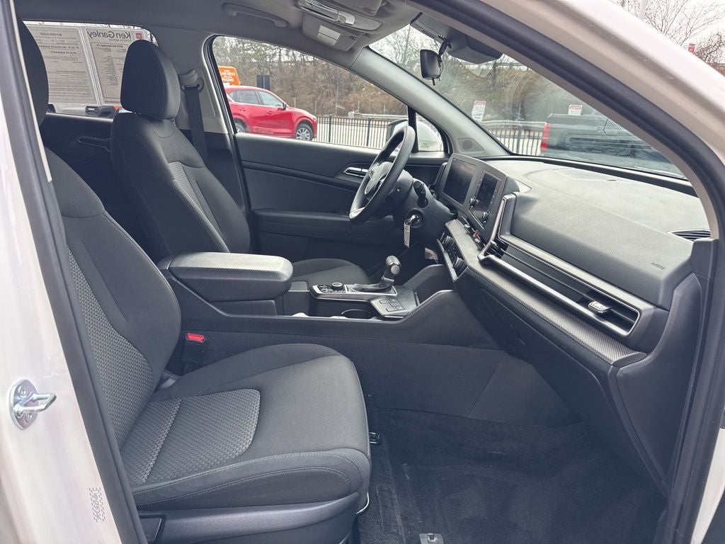 2025 Kia Sportage LX