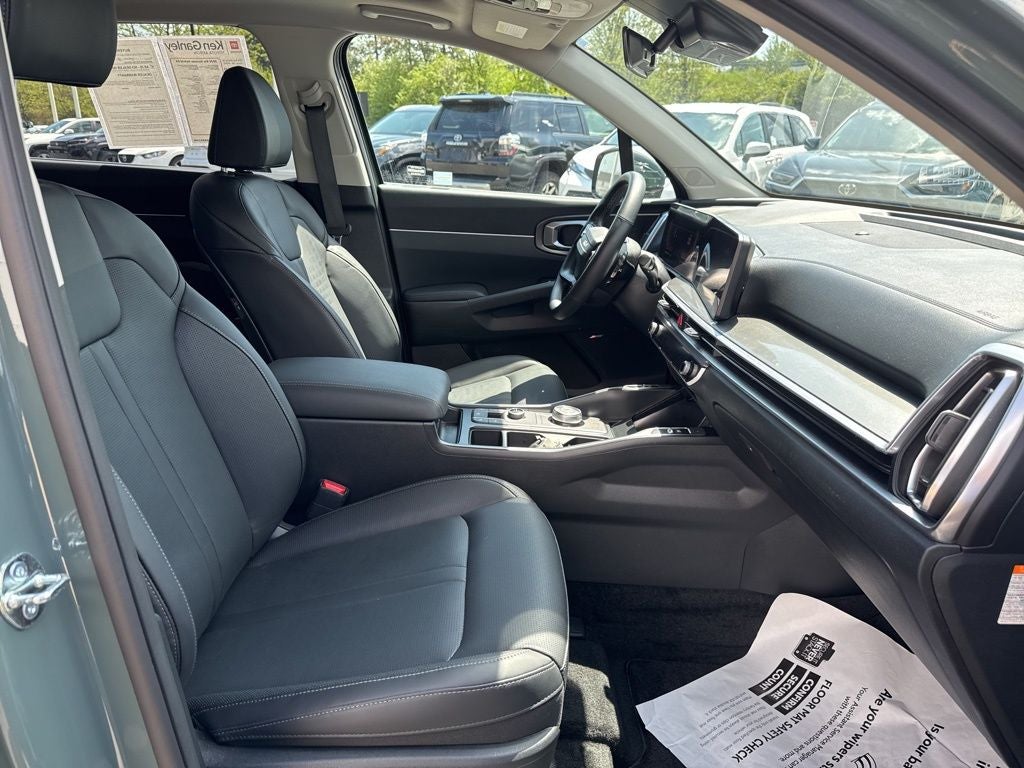 2026 Kia Sorento Hybrid EX
