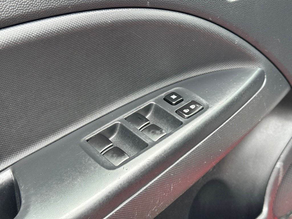 2015 Mitsubishi Mirage DE