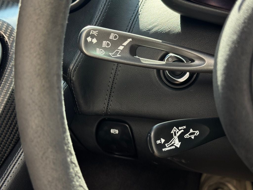 2019 McLaren 570S Base