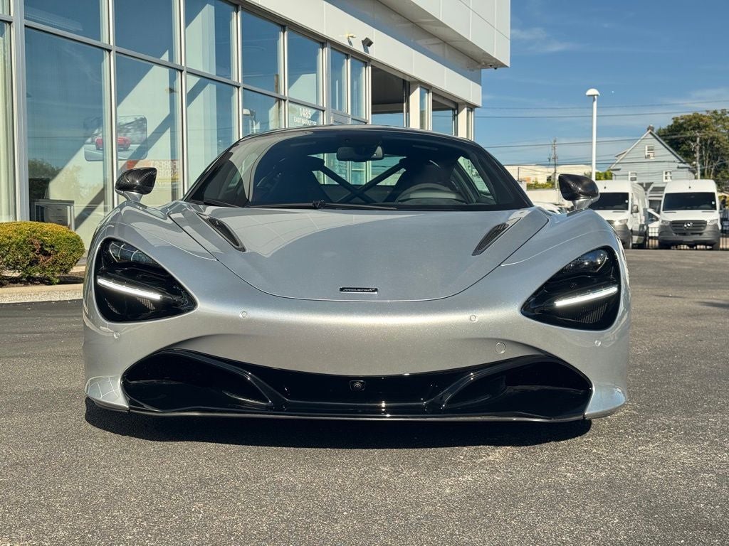 2022 McLaren 720S Performance