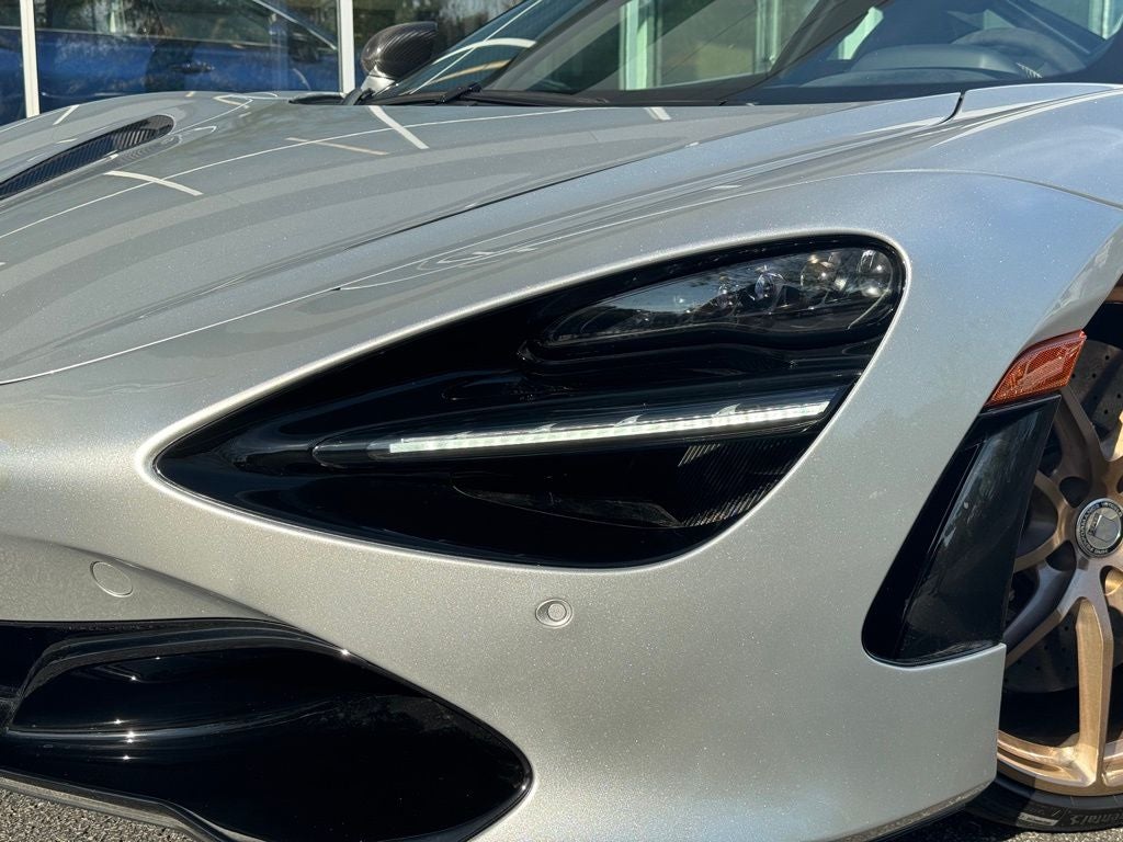 2022 McLaren 720S Performance