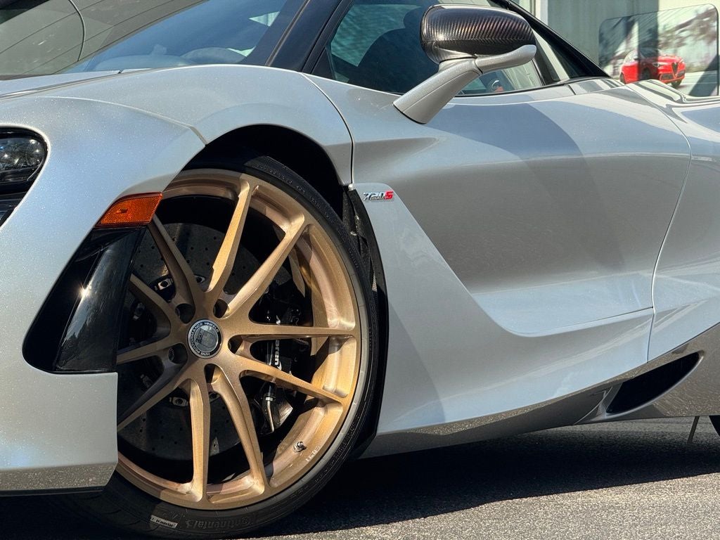 2022 McLaren 720S Performance