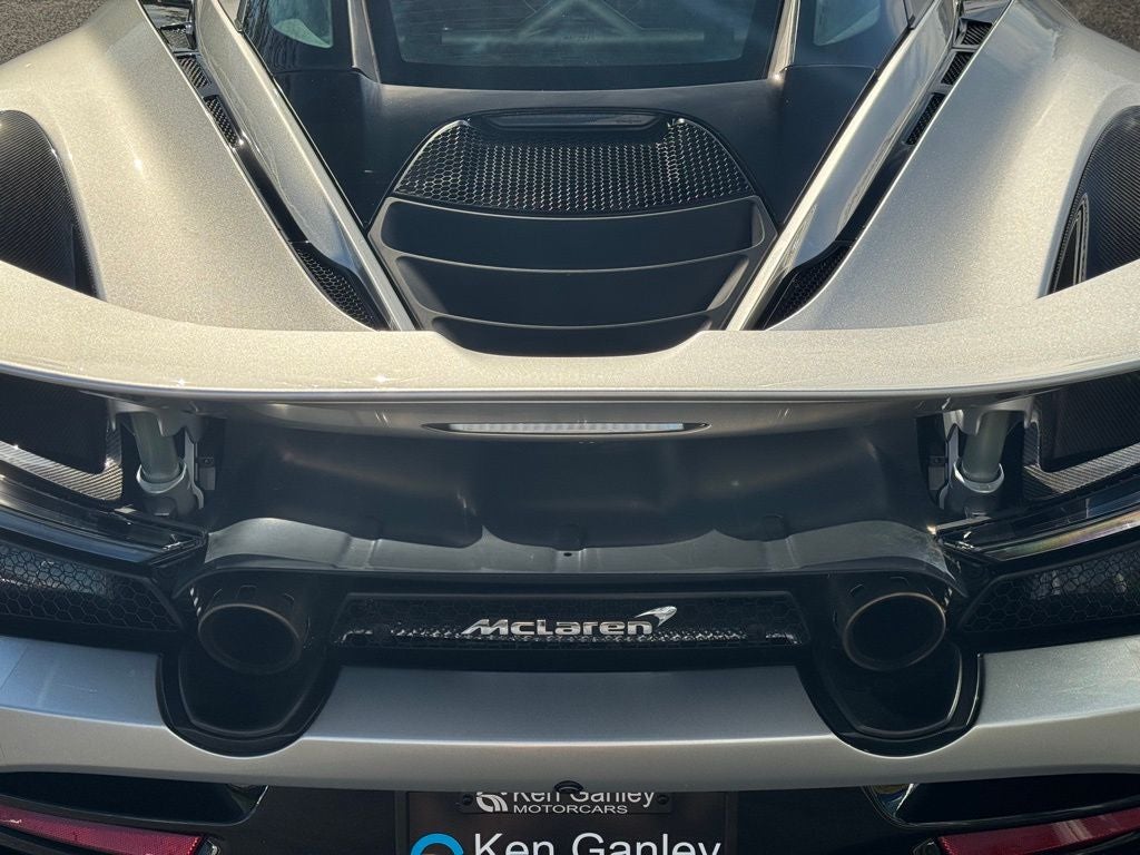 2022 McLaren 720S Performance