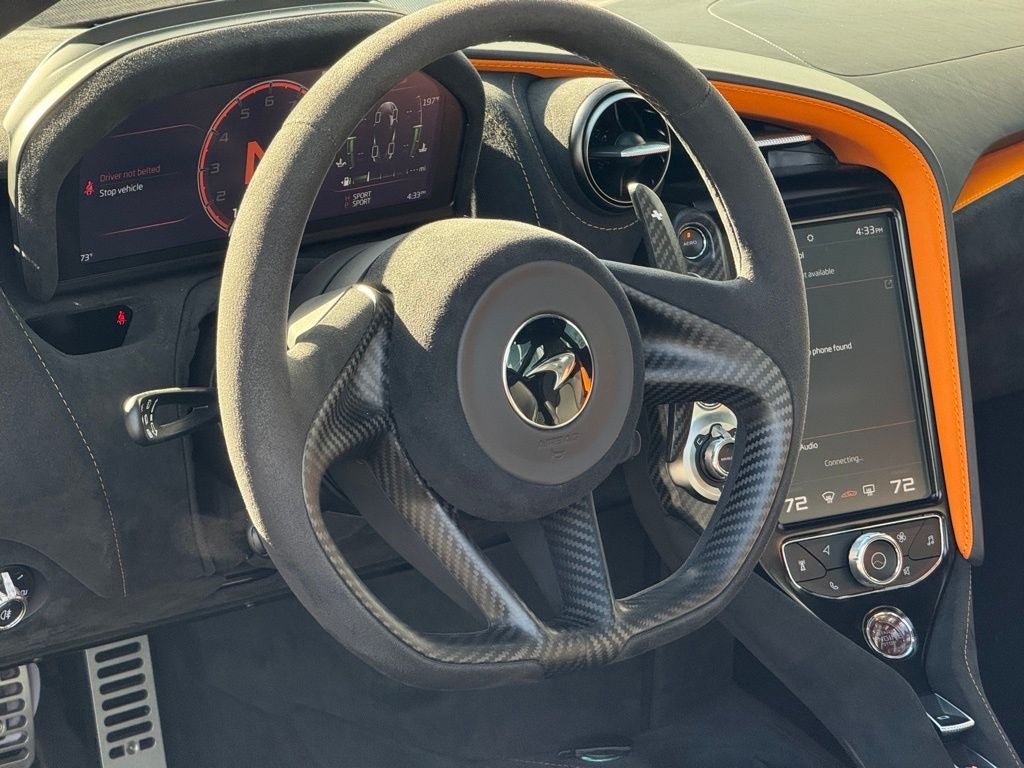 2022 McLaren 720S Performance