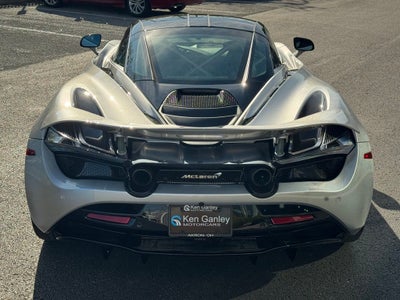 2022 McLaren 720S Performance