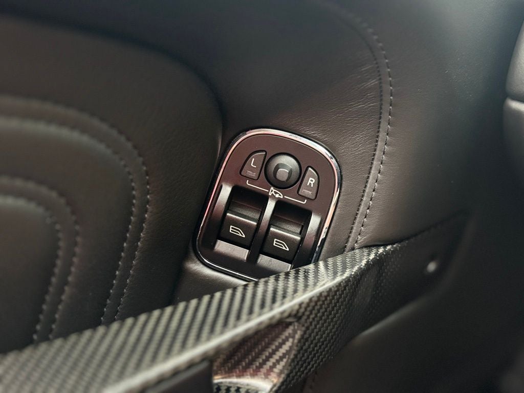 2012 Aston Martin DBS Volante