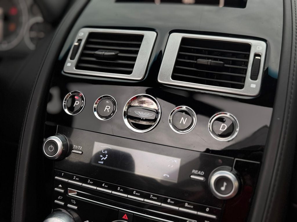 2012 Aston Martin DBS Volante