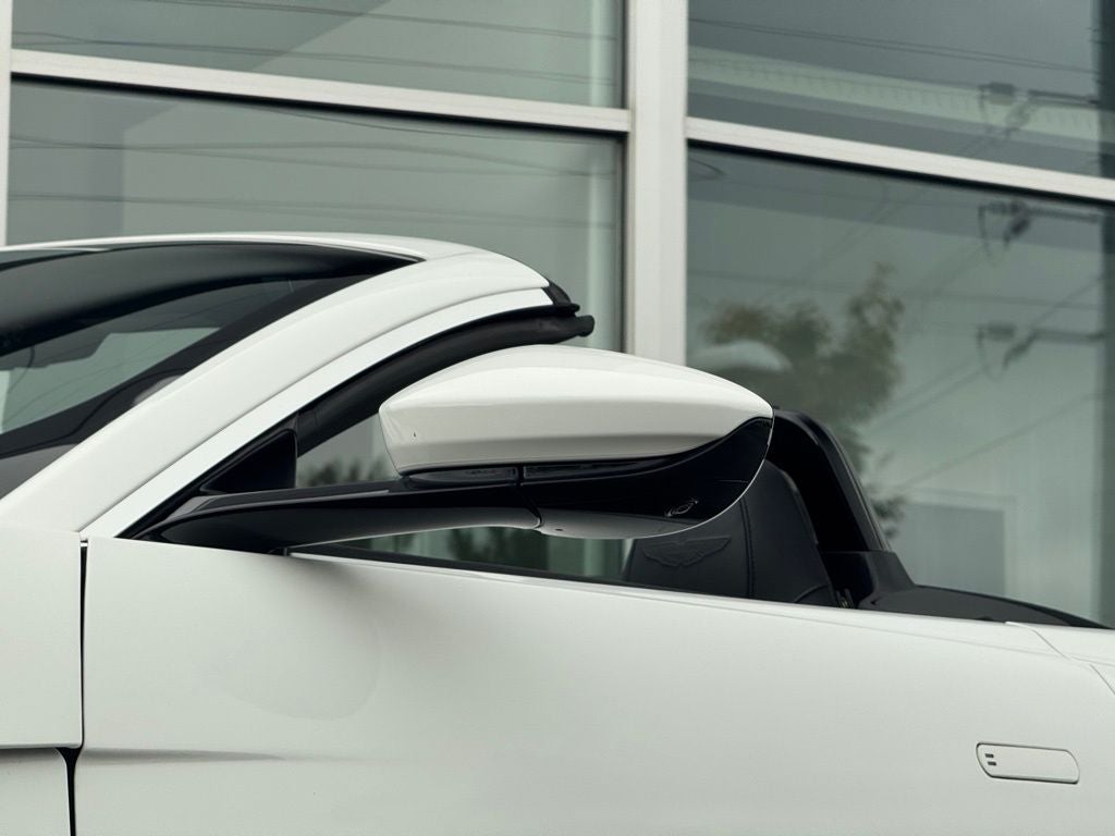 2023 Aston Martin Vantage Base